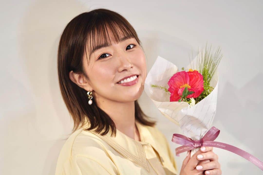 津田菜都美のインスタグラム：「* 💐💐💐 #springmood#クランクアップ」