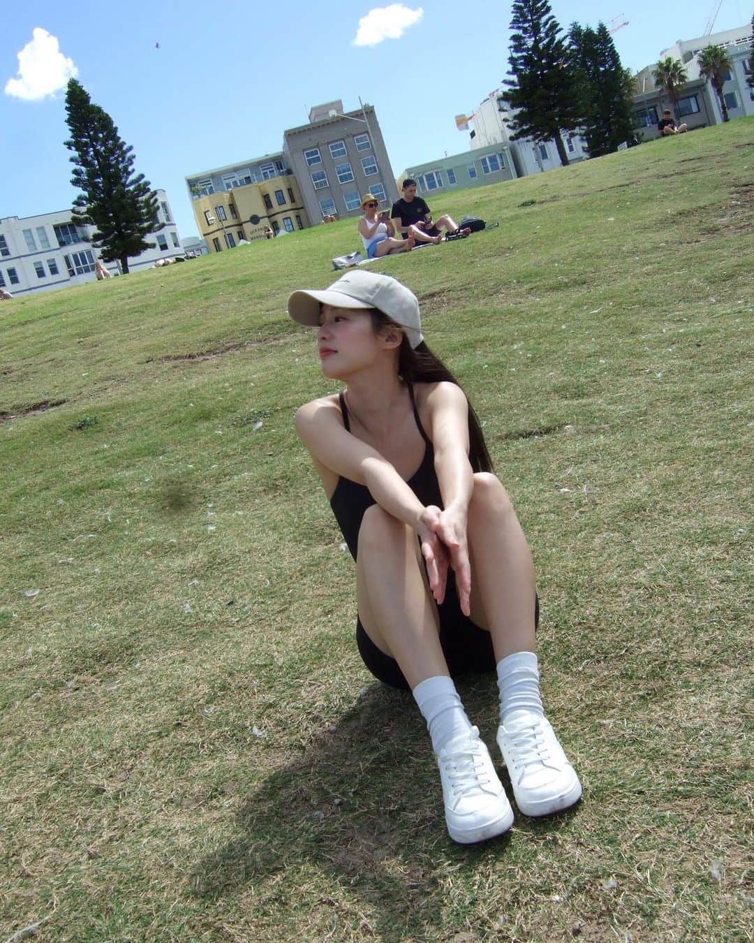 PIMTHAのインスタグラム：「☀️」
