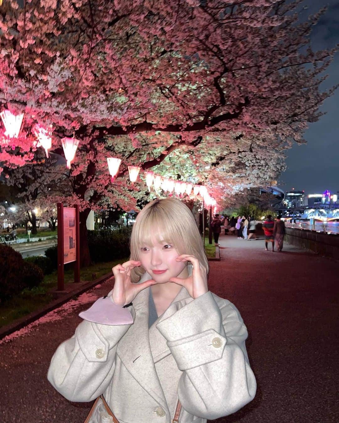 志村美希のインスタグラム：「🌸  Instagram10万人ありがとう 何人になってもなにも変わらないよ！ のほほん~とがんばりますついてきてね🏃🏼‍♀️  この機会にYouTube登録ヨロシク😽🫶🏻💞」