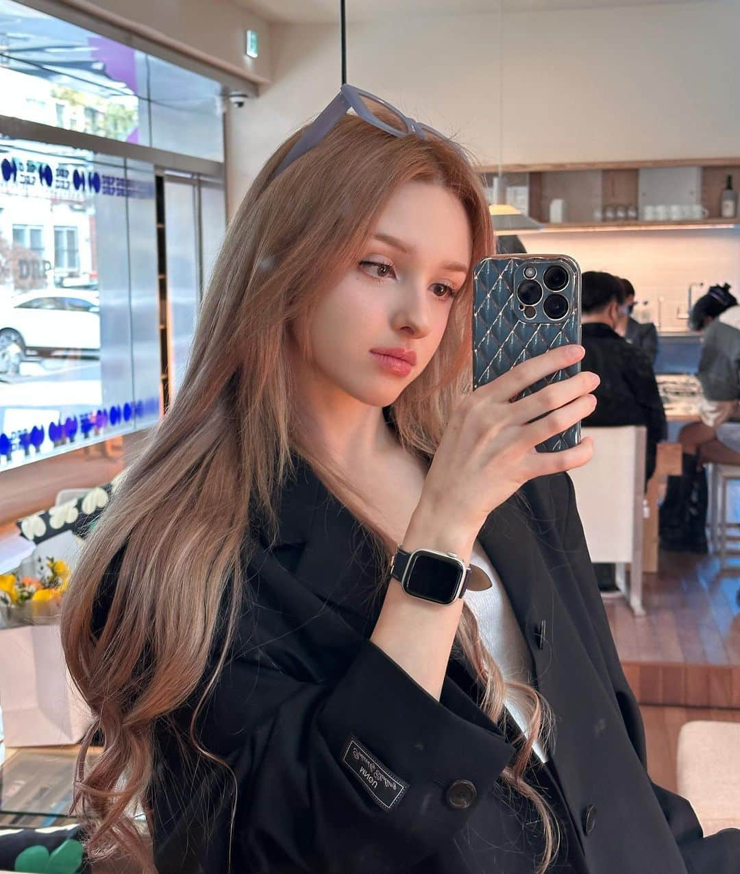 Elina 엘리나 (エリナ) さんのインスタグラム写真 - (Elina 엘리나 (エリナ) Instagram)「⌚️🤍 #타임플릭 #timeflik」3月30日 21時18分 - elina_4_22