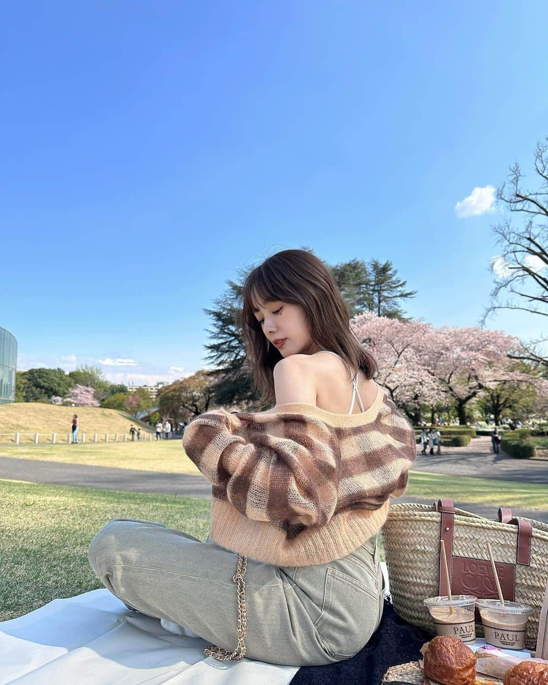 前田希美（まえのん）さんのインスタグラム写真 - (前田希美（まえのん）Instagram)「picnic🍪🥐」3月30日 21時36分 - maeda_nozomi