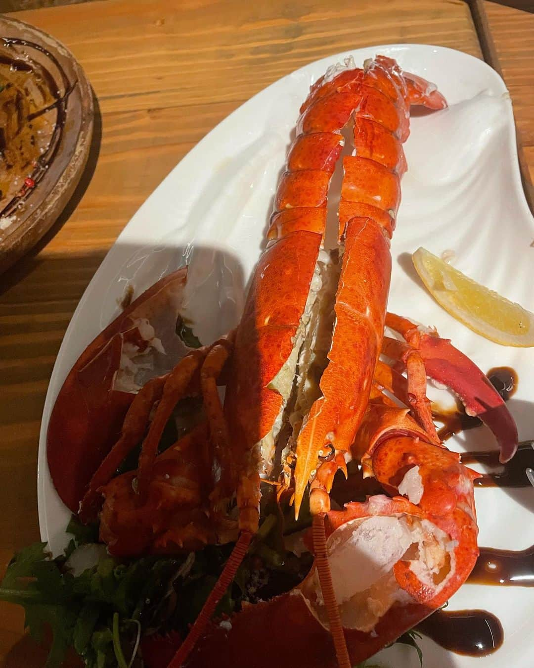 内山高志のインスタグラム：「オマール海老🦞  #恵比寿 #フィッシュマーケット」