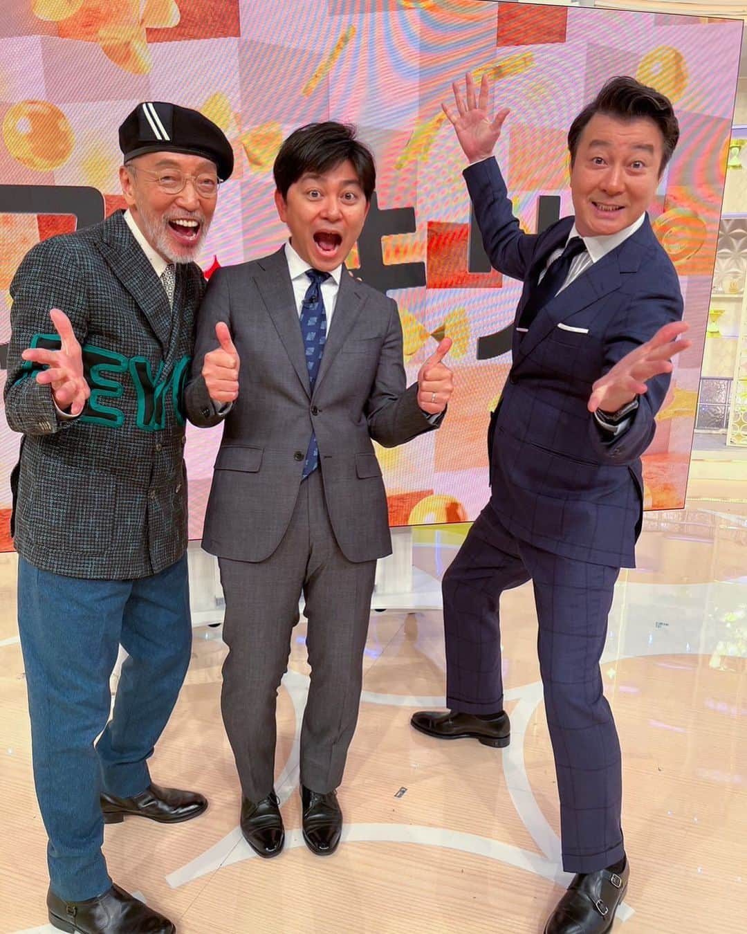 森圭介さんのインスタグラム写真 - (森圭介Instagram)「このお2人には 生放送の難しさとおもしろさを たくさん教えていただきました。  スッキリを帯で担当するようになった 12年前の2011年。 台本に書いてあることなんて 一つも聞かれなかった。  生放送で何を聞かれるかわからない。  そこからアナウンサーとしての 準備の仕方が変わりました。  いまでも好奇心を持ってこの仕事を楽しめているのは テリーさんと加藤さんのおかげです。  #テリー伊藤 #加藤浩次 #スッキリ」3月30日 22時31分 - mori_kei_suke