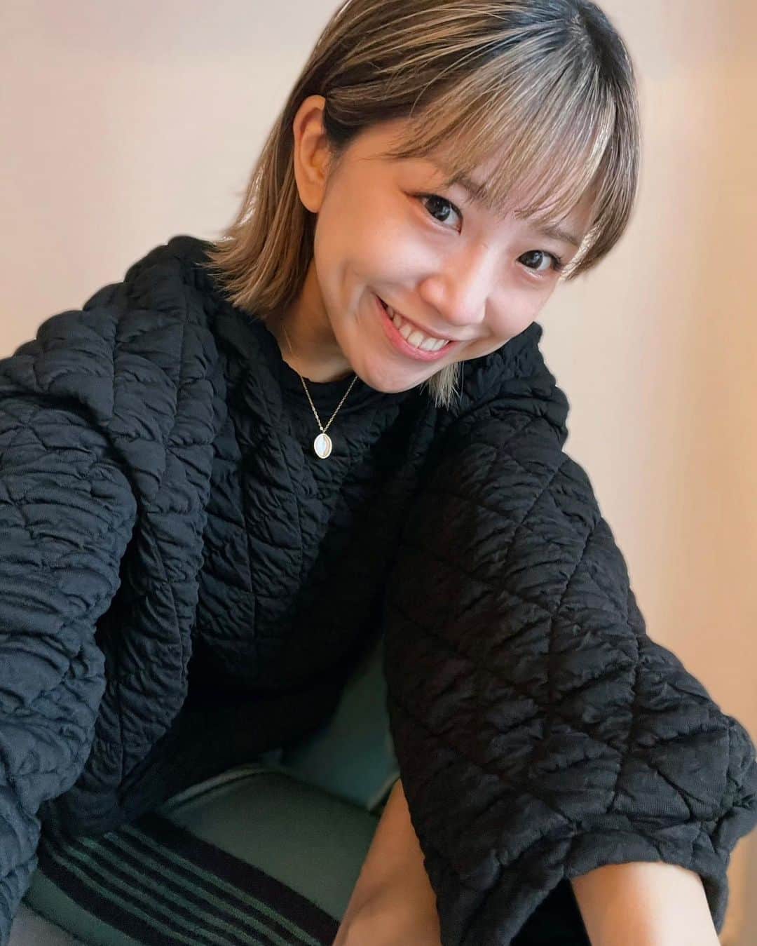 のインスタグラム：「可愛いペンダント♡ 肌に優しいから付けっぱなしokなとこも嬉しいな。  #PR#LIMELY#ライムリー#肌に優しいアクセサリー#つけっぱなし#金属アレルギー対応#316l#サージカルステンレス#ちょっとしたプレゼント」