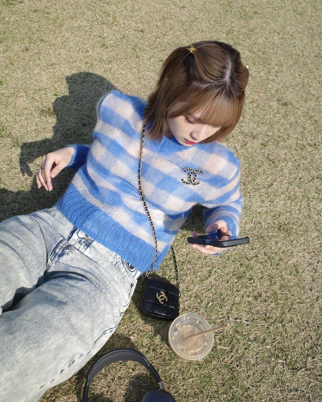 松本愛（まあぴぴ）さんのインスタグラム写真 - (松本愛（まあぴぴ）Instagram)「picnic🥐🌸  スニーカー初おろし〜👟 @maeda_nozomi とお出かけ楽しかった🫶🏻」3月30日 23時14分 - aimatsumoto_45