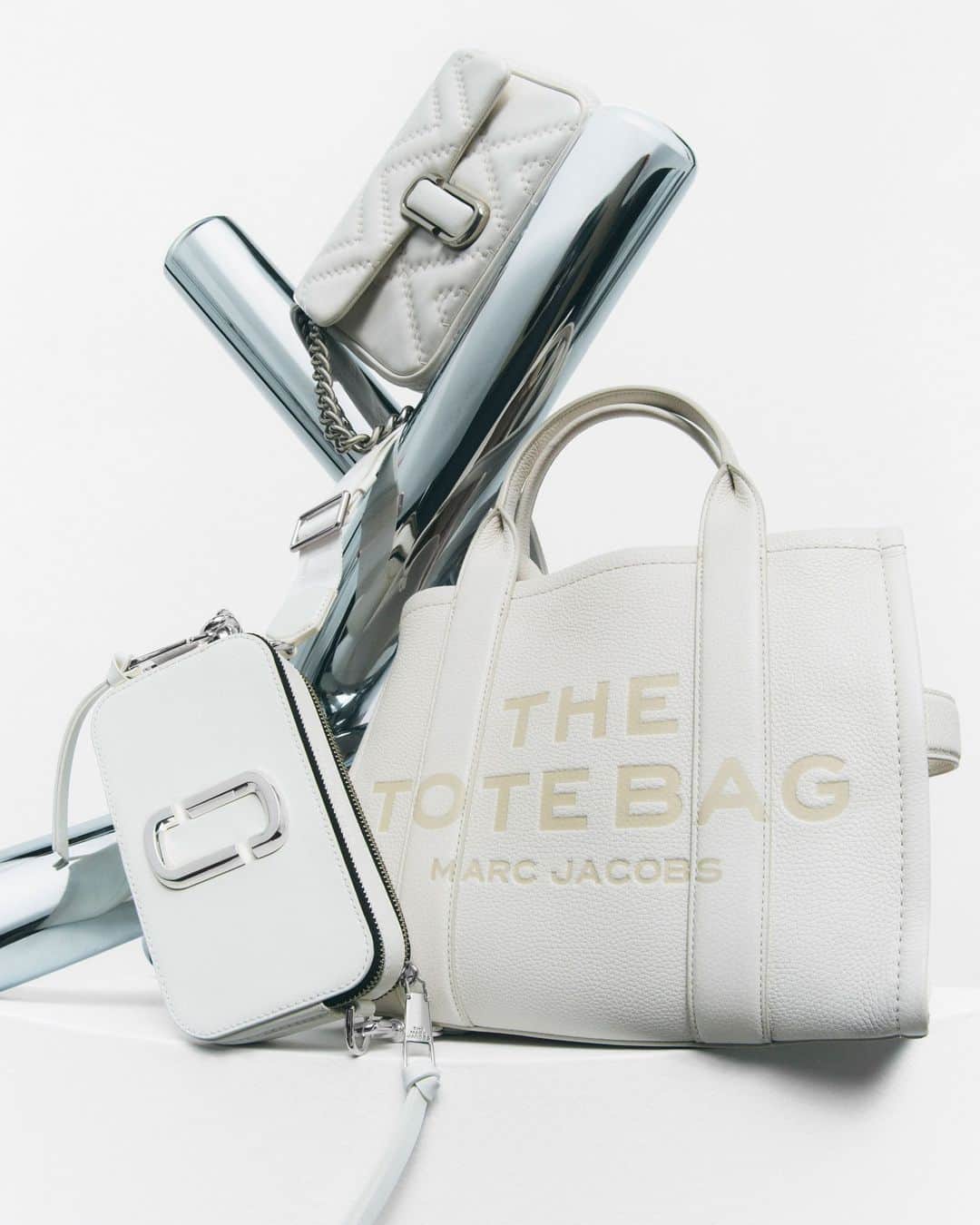 Marc Jacobsのインスタグラム：「COTTON.  Shot by Hanna Tveite, set design by Matt Jackson.」