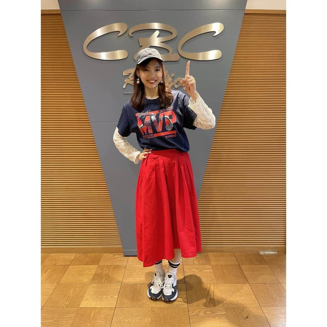 加藤里奈（カトリーナ）さんのインスタグラム写真 - (加藤里奈（カトリーナ）Instagram)「💙💙💙観戦コーデ  ✔️tops & cap @shoheiohtani @angels  ✔skirt @pageboy_pr  ✔️shoes @adidasoriginals   #コーディネート #高身長コーデ #gu #gu_for_all #今日の服 #wbc2023 #衣装 #私服 #今日の服装 #野球観戦 #gu_global #archive #今日のコーデ #大谷翔平 #shoheiohtani #野球女子 #野球応援 #angels #wbc #worldbaseballclassic #骨格診断ナチュラル #worldbaseballclassic2023 #観戦コーデ #wbc2023 #mvp #ドラ魂キング #侍ジャパン #侍japan #LosAngeles #カトリーナの衣装」3月30日 23時32分 - rinakatoktriiina