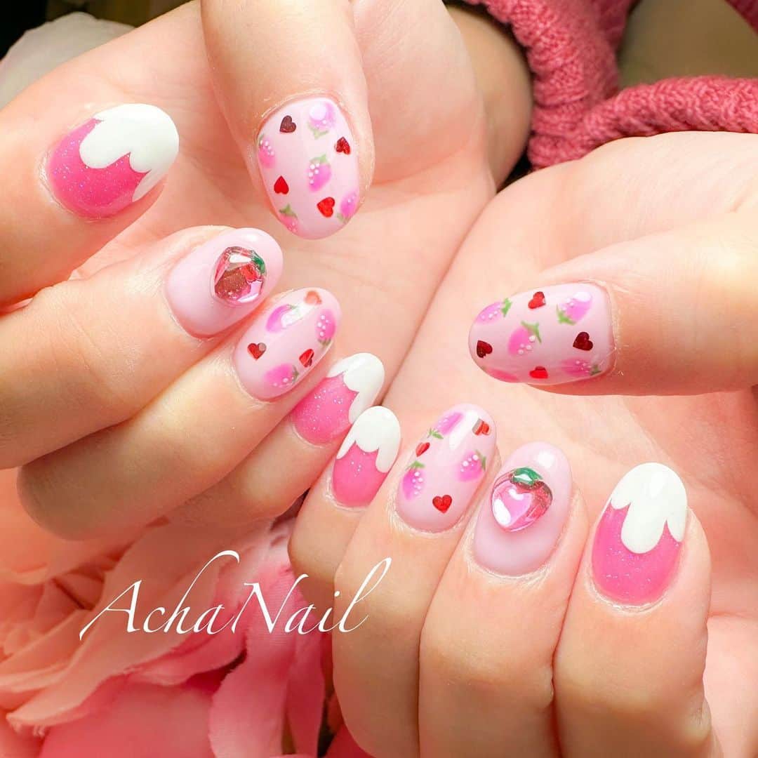 AchaNailのインスタグラム：「いちごネイル🍓💕 ⁡ https://ameblo.jp/acha-nail/entry-12796158403.html ⁡ #春ネイル #イチゴ #苺 #いちごネイル #ピンクネイル #ガーリーネイル #ゆめかわネイル #量産型ネイル #ネイル #ジェルネイル #フィルイン #フィルイン導入サロン #南池袋 #池袋 #池袋ネイルサロン #ネイルデザイン #Nails #AchaNail #NailStagram #InstaNails #Nailart #JapaneseNailart #NailDesign #Gelnails #kawaii #네일 #日式美甲 #🍓 #strawberry #strawberrynails」