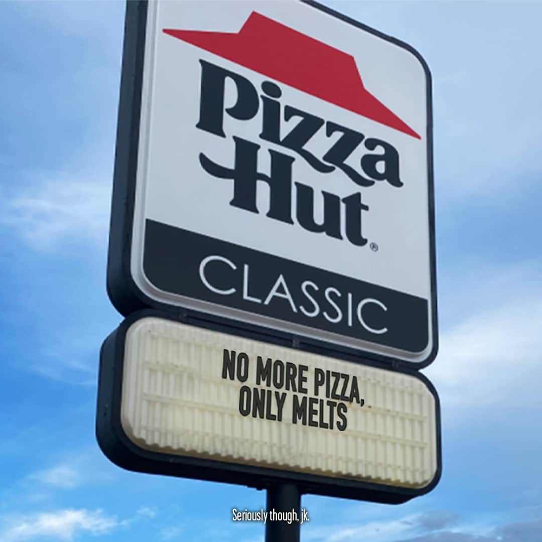 Pizza Hutのインスタグラム：「not Melts trying to OutPizza us 🤡」