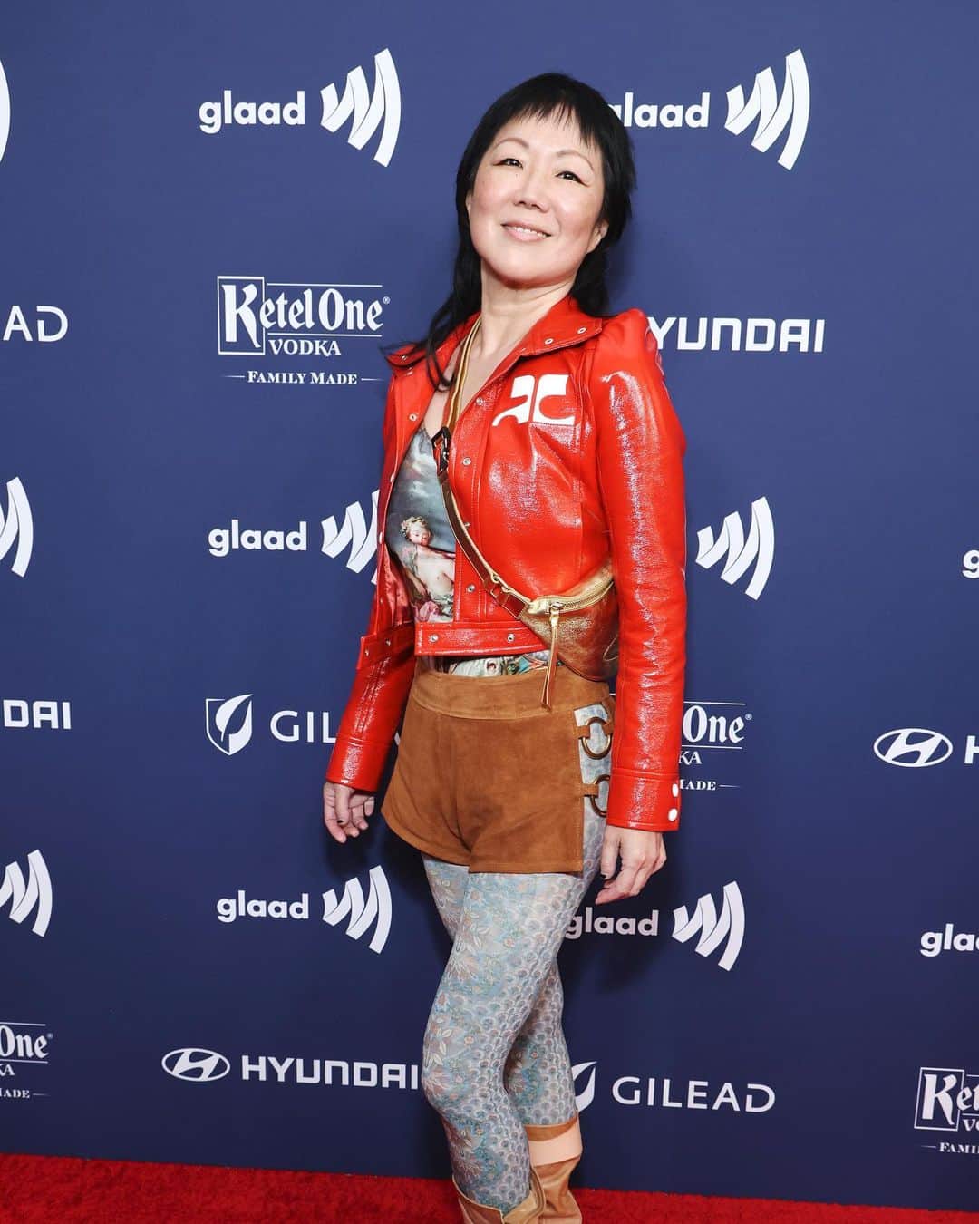 マーガレット・チョーのインスタグラム：「We love you @margaret_cho!! Thank you for hosting our award show. ❤️」
