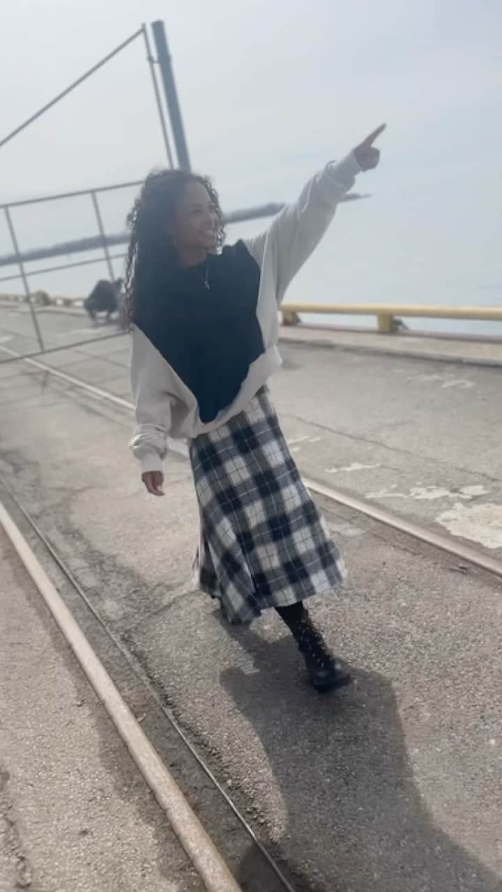 クリスティーナ・ミリアンのインスタグラム：「Views ♥️」