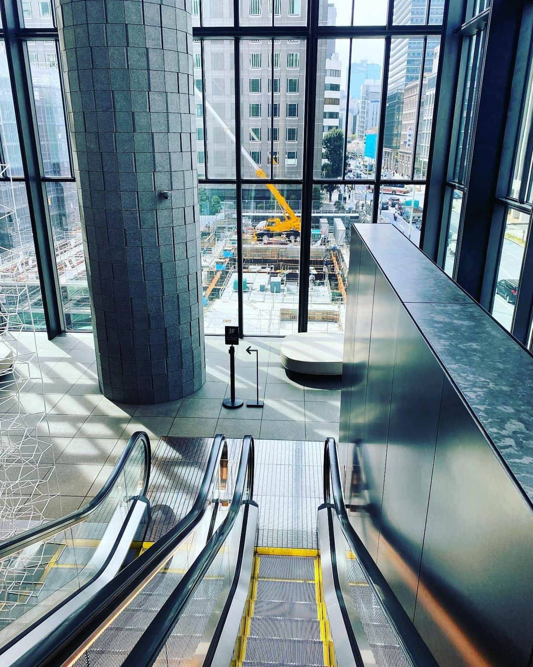 後藤正文のインスタグラム：「The reason why I only take pictures of the scenery is basically because I take a walk alone. 😂  #tokyo」