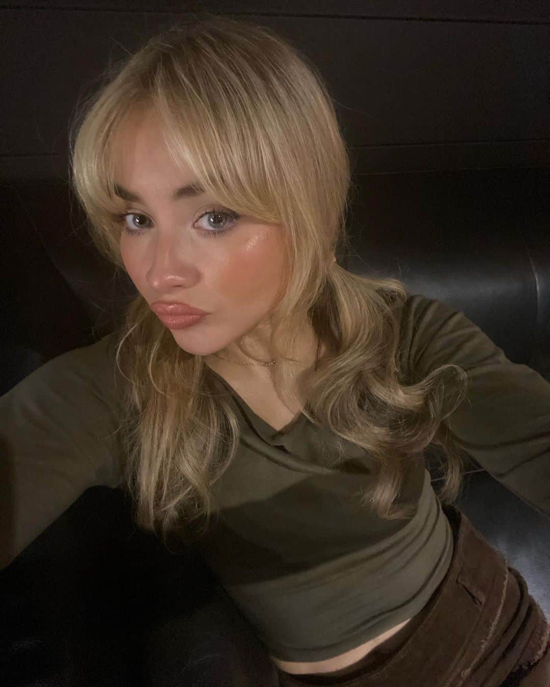 サブリナ・カーペンターのインスタグラム：「I love karaoke」