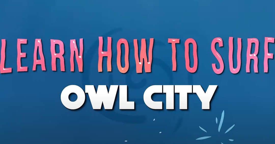 アウル・シティーのインスタグラム：「The lyric video for my song “Learn How To Surf” premieres on YouTube tonight at 7pm CST.  Link in stories!  #cocomoon #owlcity #LearnHowToSurf #tothemoontour」