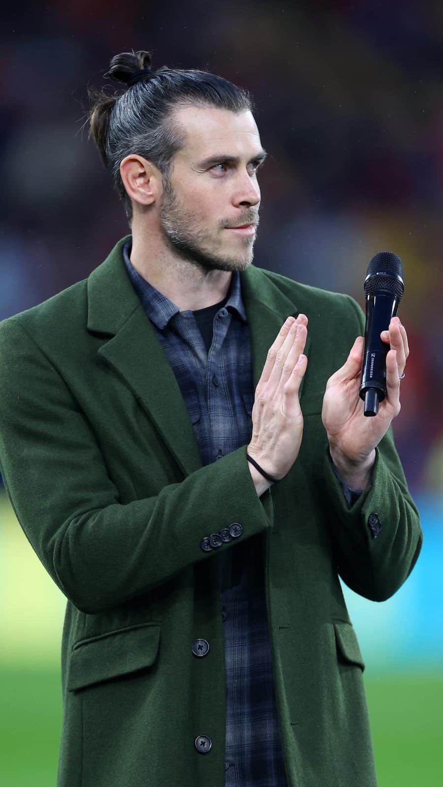ガレス・ベイルのインスタグラム：「A hero’s welcome ♥️  #TogetherStronger」