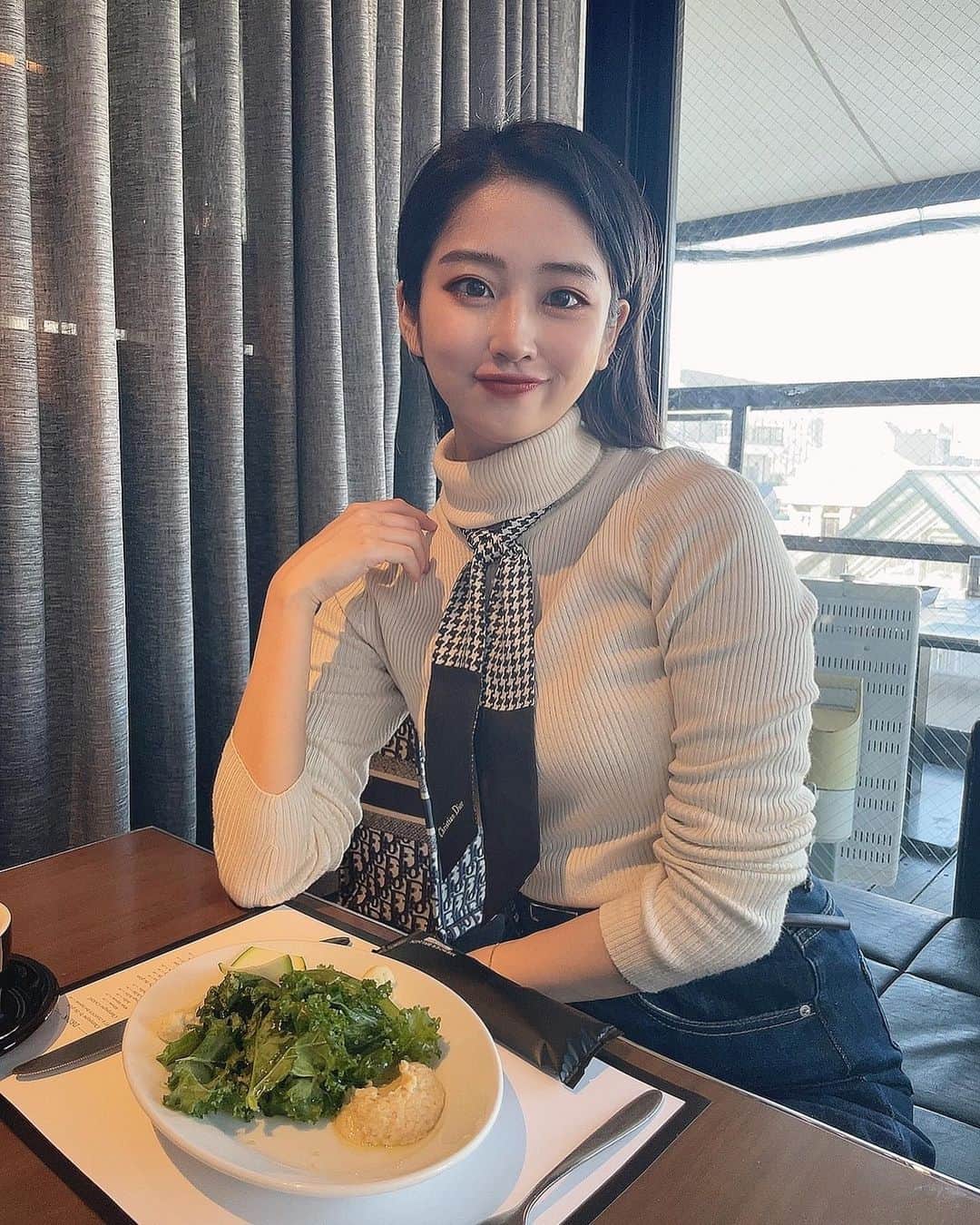 MAIのインスタグラム：「大好きなマーサー♡  #サロンモデル　#サロモ　#撮影　#サロン撮影　#フリーランス　#フリーランスモデル　#黒髪　#黒髪ロング　#韓国ヘア　#ヨシンモリ　#波巻き　#センターパート　#かきあげ前髪 #韓国　#撮影モデル　#撮影依頼募集中　#モデル　#155cm #youtube #撮影」