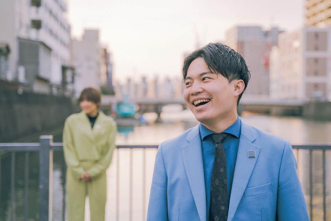 木佐凌一朗さんのインスタグラム写真 - (木佐凌一朗Instagram)「【1週間後】  4月7日(金)  翠星チークダンス第5回単独ライブ ⏰アラームをかけずに君と眠りたい🛌  開演19:30 終演20:30 よしもと漫才劇場 1200円  新ネタ漫才6本 劇団ちろる3本 コーナー 盛り沢山の60分  来場者特典は持ち帰りやすいB5サイズ直筆サイン入りポスター！ 配信特典はポスターで未使用の個人オフショット！ 来場と配信どちらも特典で 僕らがある芸人の漫才をカバーしてる動画もあります！ 置きチケの連絡お気軽にください！ 遠かったり時間合わない人は配信で頼むよ！ 48時間見返し放題やから！  #翠星チークダンス #アラームをかけずに君と眠りたい」3月31日 20時17分 - inakanokisa