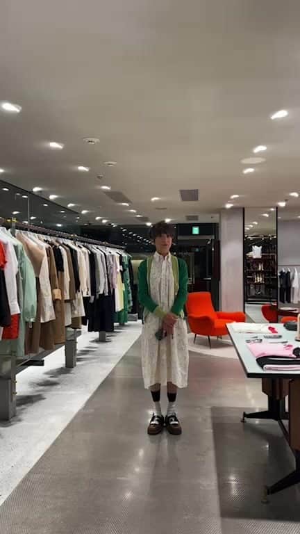 黒田知永子のインスタグラム：「PLAN Cインスタライブ ご覧いただきありがとうございました。  PLAN C青山店のInstagramアカウントがあります。 @plan_c_aoyama  ぜひフォローして下さい。  #黒田知永子 #chiekokuroda」