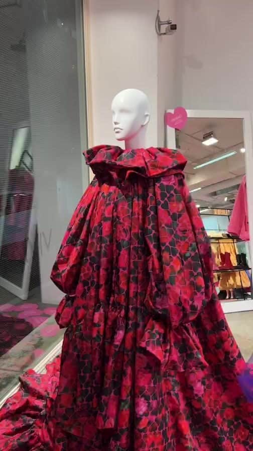 MIDWEST TOKYO WOMENのインスタグラム：「VIVIANO 23aw order event ご紹介」