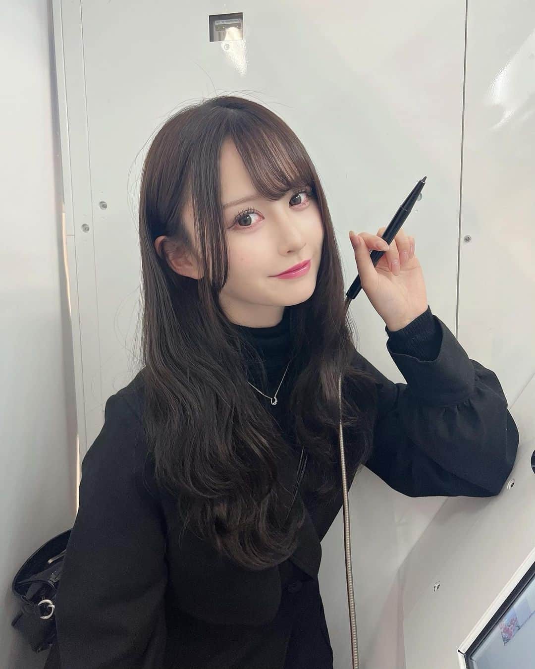 山本望叶のインスタグラム：「久しぶりにプリクラ撮った🥹♡」