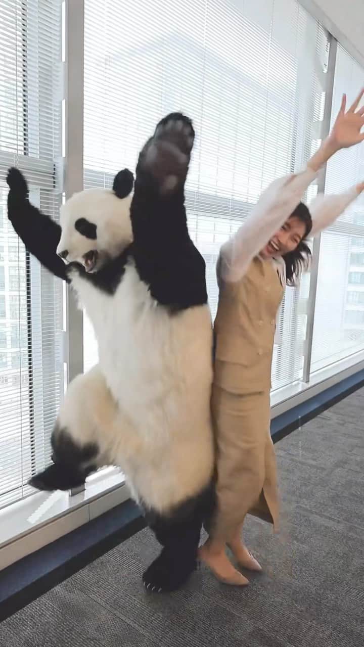 のインスタグラム：「YES、親友パンダ🐼💫  #星星  #bff  #ともだち  #ありがとう  #さみしくなるね」