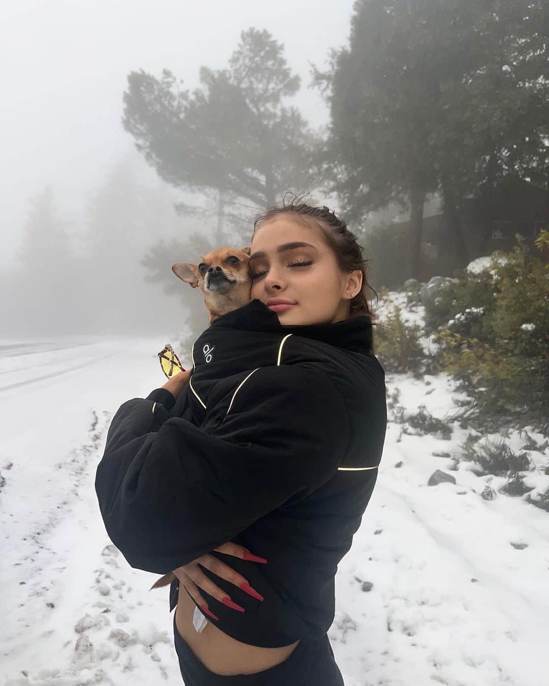 Brighton Sharbinoのインスタグラム：「thx @alo for keeping me n my kid warm」