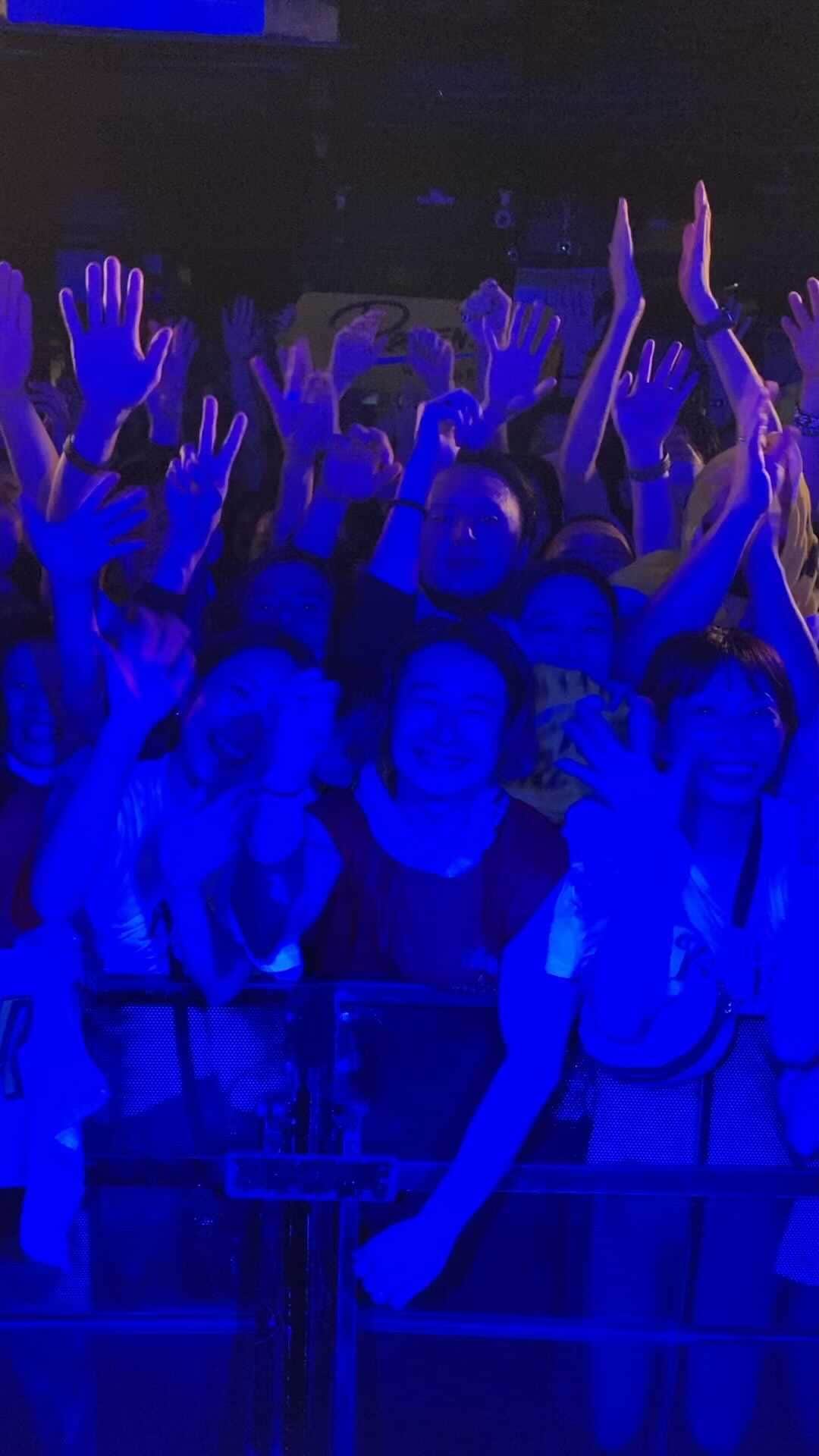 桜井誠のインスタグラム：「激アツライブ２日間どうもありがとやんした！ 暑すぎてヤバかったよ。ライブハウスのあるべき姿が戻ってきたね。次は秋頃にまた会えるはずだよ🤝」
