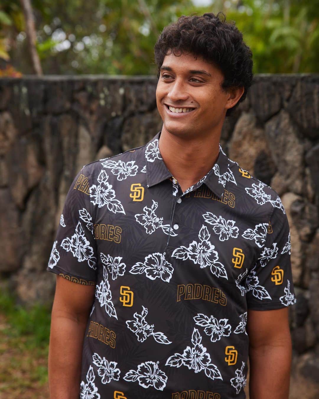 レインスプーナーのインスタグラム：「Baseball is back! We’ve got you covered this season in with new styles for men, women and kids.」