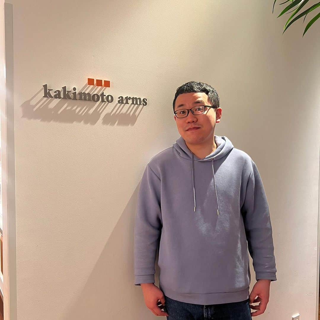 パーマ大佐さんのインスタグラム写真 - (パーマ大佐Instagram)「ちょっと前だけど、 今回も #kakimotoarms新宿店 の 優芽ちゃん @yume_yume_dream にカットして貰いました！  優芽ちゃん、ありがとう！  #パーマ大佐  #髪切ったよ  #新宿  #美容室  #窪田優芽」3月31日 14時18分 - pa_mataisa