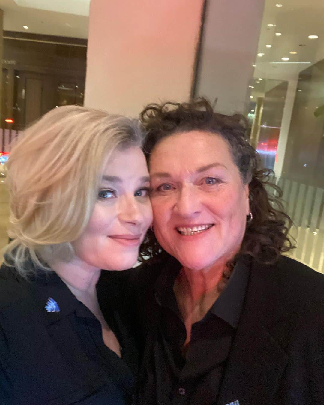 ドット=マリー・ジョーンズのインスタグラム：「@bridgettcjones  THANK YOU FOR BEING THE BEST DATE EVER AND THE LOVE OF MY LIFE!!! CONGRATULATIONS to @billyeichner @guybranum  @therealtsmadison  AND THE REST OF THE CAST AND CREW OF BROS!!!🏆🏆🏆🏆 WE WON!!! THANK YOU @glaad FOR A BEAUTIFUL NIGHT!! SO MANY TRULY WONDERFUL PEOPLE HERE TONIGHT!  LOVE YALL🏆🌈🤟🏼❤️🦋#BROS #brosthemovie 🌈🌈🌈🏆🥹❤️」