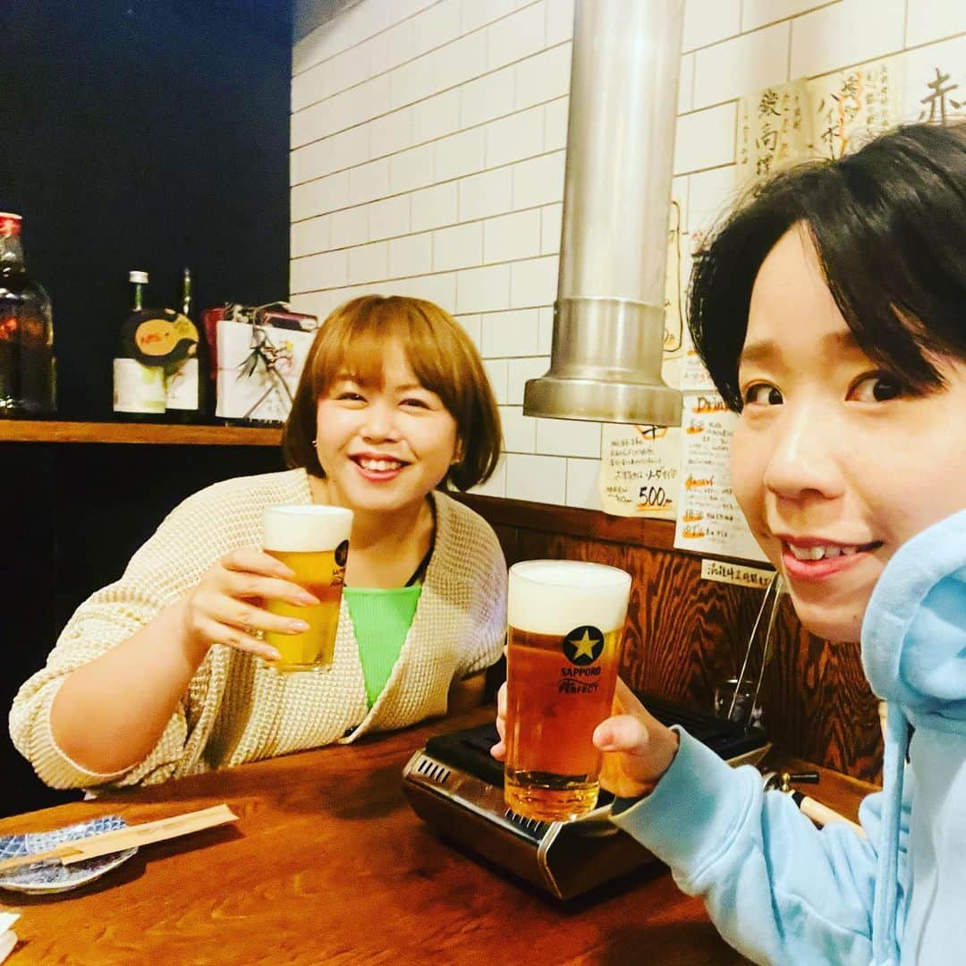 のインスタグラム：「焼肉の気分過ぎて我慢できなかった夜🌕  #天才ピアニスト #天才ピアニストますみ #天才ピアニスト竹内 #焼肉」