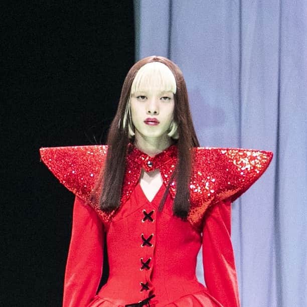 資生堂 さんのインスタグラム写真 - (資生堂 Instagram)「SHIBUYA FASHION WEEK 2023 spring SHIBUYA RUNWAY  Hair & Makeup led by Hirofumi Kera (Shiseido) @kerareation  @sabfa_official   @shibuyafashionweek @cultural__lab   #ShibuyaFashionWeek #渋谷ファッションウイーク #SHIBUYARUNWAY #runway #shibuya #fashion #culturallab #shiseidohairmakeupartist #shiseidohma #hair #makeup #hirofumikera #計良宏文 #sabfa #オフィスサブファ」3月31日 15時43分 - shiseido_hma