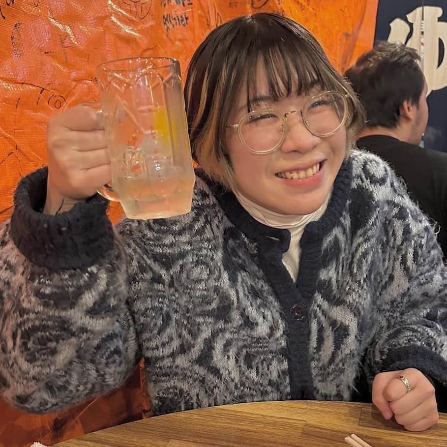 白桃ちゃんさんのインスタグラム写真 - (白桃ちゃんInstagram)「可愛いリスナーと酒飲んでご機嫌なワイ」3月31日 21時19分 - hakutouchan_