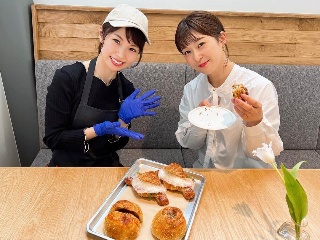 唐川美音さんのインスタグラム写真 - (唐川美音Instagram)「.  Merci life organicsイオンモール倉敷店 明日4月1日グランドオープンします！  先日KSBの岡﨑夢アナウンサーが 撮影に来てくださいました♡ @____yume.15   とても素敵な感じで紹介してくださり感謝です😌✨ 笑顔が素敵な夢さん、ありがとうございました♡  明日4月1日(土)11:26〜「News ジェニック」 ぜひご覧ください💕  #岡﨑夢アナ #newsジェニック #メルシーライフオーガニックス #岡山パン #岡山ランチ #メルシークロワッサン」3月31日 17時03分 - mio_karakawa