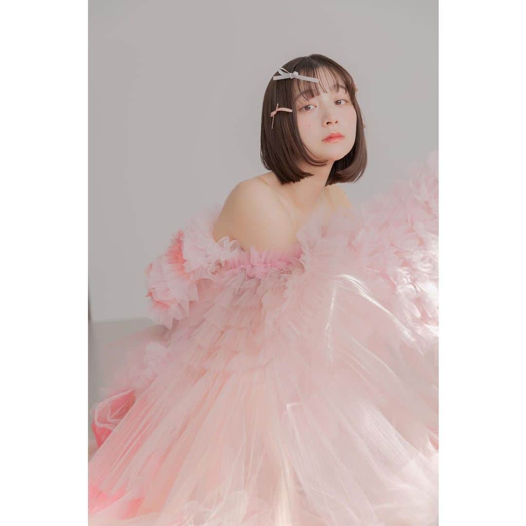 ARAKI SHIROさんのインスタグラム写真 - (ARAKI SHIROInstagram)「peaceful moment vol.4🌸🌸🌸 starring @nozomihanayagi_  ph @manami.ph  st @hizuki__am2.00  h&m @hairmake_wako  costume by me . . . #costumedesigner #pinkdresses  #ARAKISHIRO #衣装  #コスチューム  #アラキシロウ」3月31日 18時13分 - arakishiro