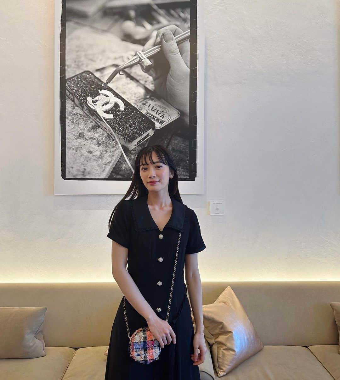 甲斐まりかさんのインスタグラム写真 - (甲斐まりかInstagram)「little black dress 🖤 食レポはまた今度。 #chanel #beigealainducassetokyo #tokyogroumet」3月31日 18時26分 - mari_ka95