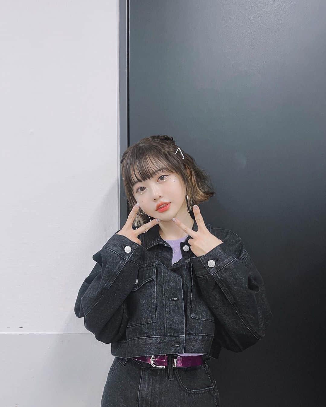 キム・イェリンさんのインスタグラム写真 - (キム・イェリンInstagram)「#超十代2023 ULTRA TEEN FES ありがとうございました！ らんちせで歩けてしあわせしあわせでした〜👯‍♀️ 久しぶりの人も初めましての人もずっと可愛がってくれて嬉しかったです🥹 ちせの携帯で全然写真撮れなかった、、  会いにきてくれた方々、配信で見てくれた方々も みんなありがとうございます！！！ だいすきだよ〜🫶🏻 (真ん中にゆずみつの動画みんな見てほしいほんとにかわいい)  #超十代 #ちせ」3月31日 18時32分 - peach_chu_