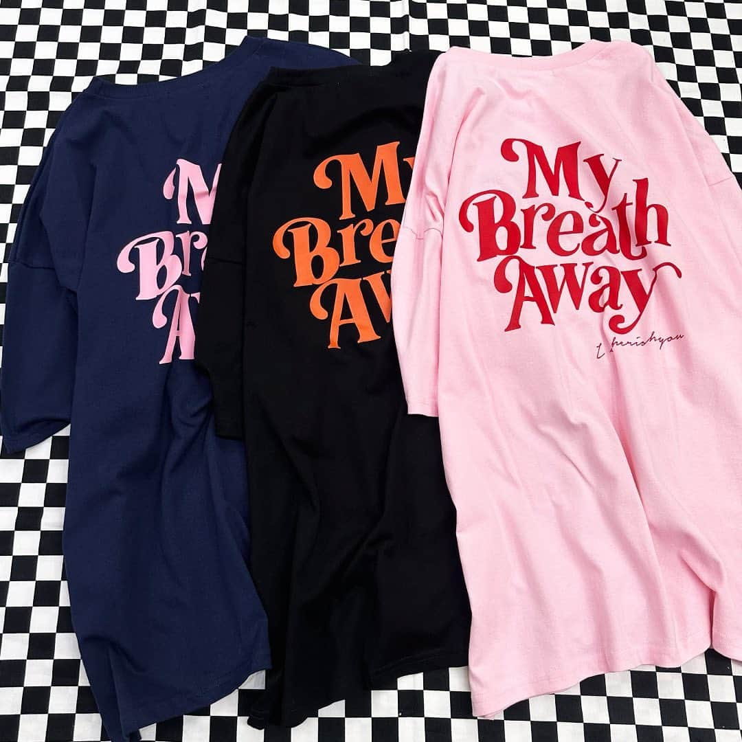 スピンズさんのインスタグラム写真 - (スピンズInstagram)「\ 𝗡𝗲𝘄 𝗶𝘁𝗲𝗺 / ✿バックプリントビッグTシャツ/MBA ￥𝟮,𝟳𝟱𝟬 𝘁𝗮𝘅 𝗶𝗻 ⁡ シンプルロゴがやっぱり使いやすい🫰🏻❤︎🫰🏻 バックプリントビッグTシャツ🕺🏻✨ ⁡ いま売れてるアイテムです👀💕 ⁡ 今回ご紹介したアイテムは 全国の𝗦𝗣𝗜𝗡𝗡𝗦店舗 𝗼𝗿 𝗦𝗣𝗜𝗡𝗡𝗦 𝗪𝗘𝗕 𝗦𝗧𝗢𝗥𝗘 にて購入できるので是非チェックしてね✍🏻✨ ⁡ #𝗦𝗣𝗜𝗡𝗡𝗦 #スピンズ #𝗼𝗼𝘁𝗱 #スタッフスナップ #𝗦𝗣𝗜𝗡𝗡𝗦スタッフ #プチプラコーデ #きょコ #冬コーディネート #春コーデ #春服 #Tシャツ #バックロゴTシャツ #tシャツ女子」4月1日 18時00分 - spinns_official