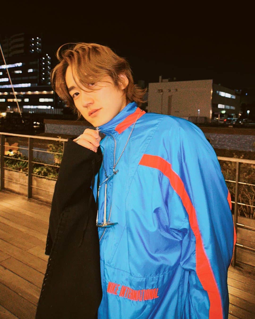 はるくんのインスタグラム：「90s NIKE インターナショナル やりすぎセットアップ @kiosque_cc で購入🫶  #nike #90s」