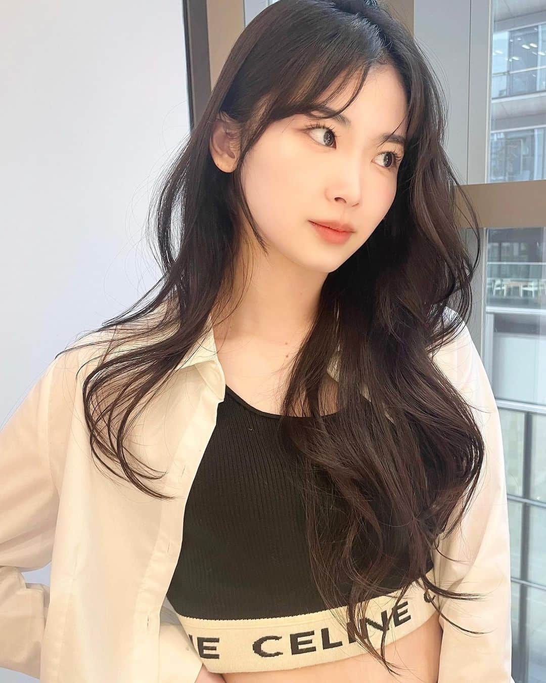 原涼香のインスタグラム：「#레이어드컷 🖤」