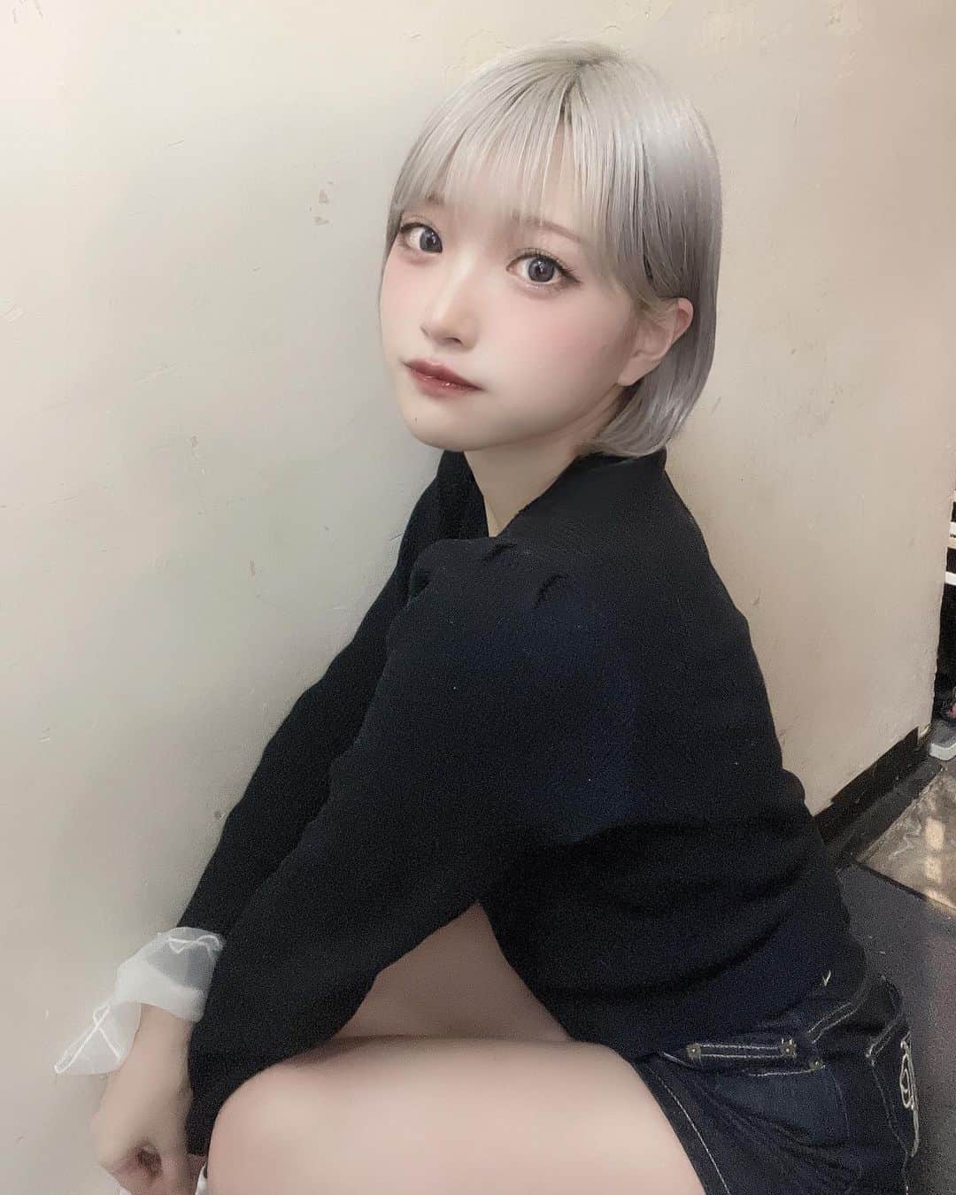 東條ゆりあのインスタグラム：「ついにブルーロックハマってしまいました………」