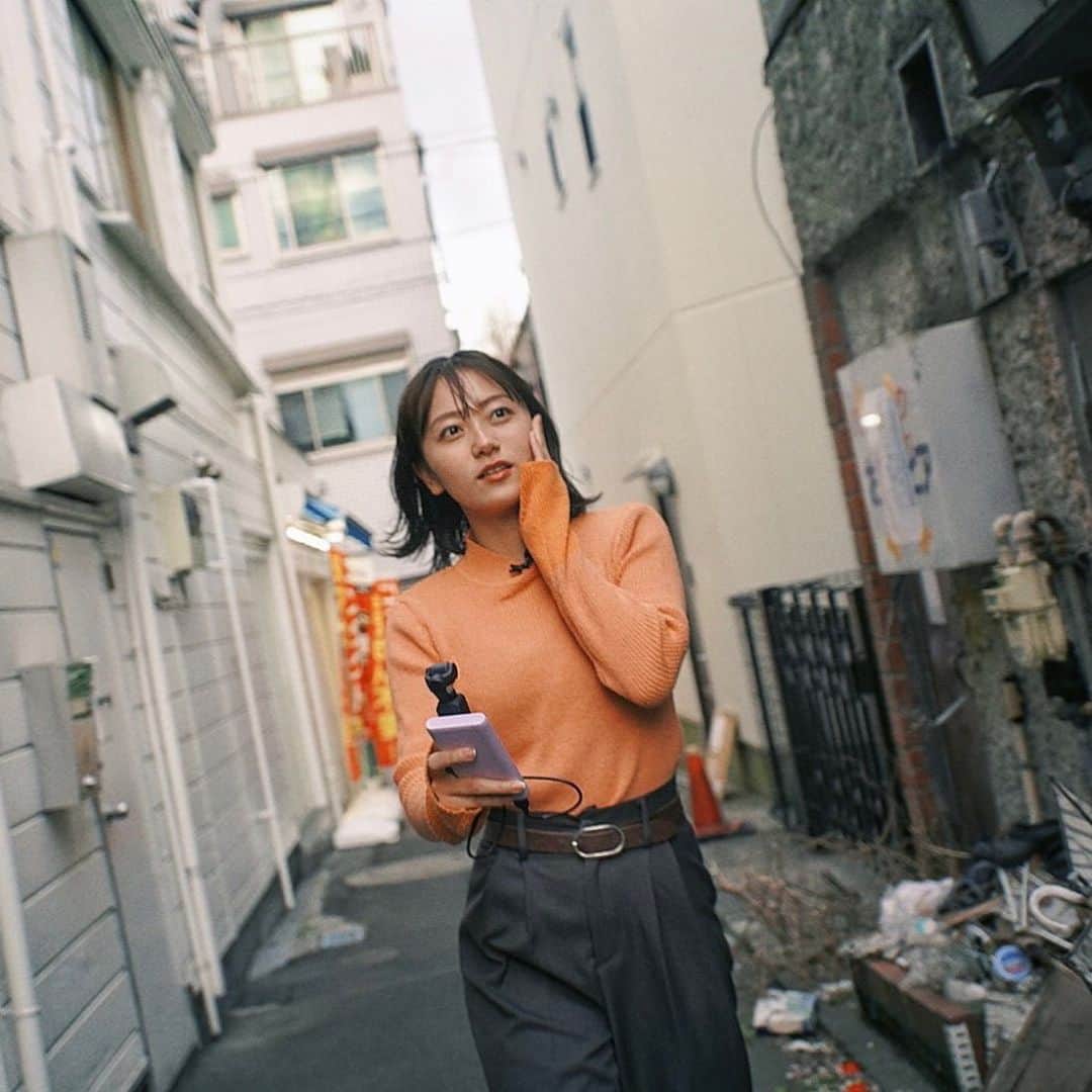 工藤綾乃のインスタグラム：「お知らせです！ テレビ東京 公式 ドラマチャンネルにて「綾乃の孤独のグルメ、時間」西池袋編・大岡山編・白楽編が公開されました！ YouTubeで公開されております！ 孤独のグルメで放送されたお店で食べたりの、の、飲んだり。 楽しく出演させていただいております！ こういう番組やりたかったんだよなー 気心知れたスタッフさん方と撮影いたしました。本当楽しかった！私が楽しかったの表情で伝わると思います！うん！ ぜひ見てください！ あやの居酒屋大好きなそこのあなた！！必見です URLはストーリーにのせます！ この動画みて一緒に飲みましょ！！」