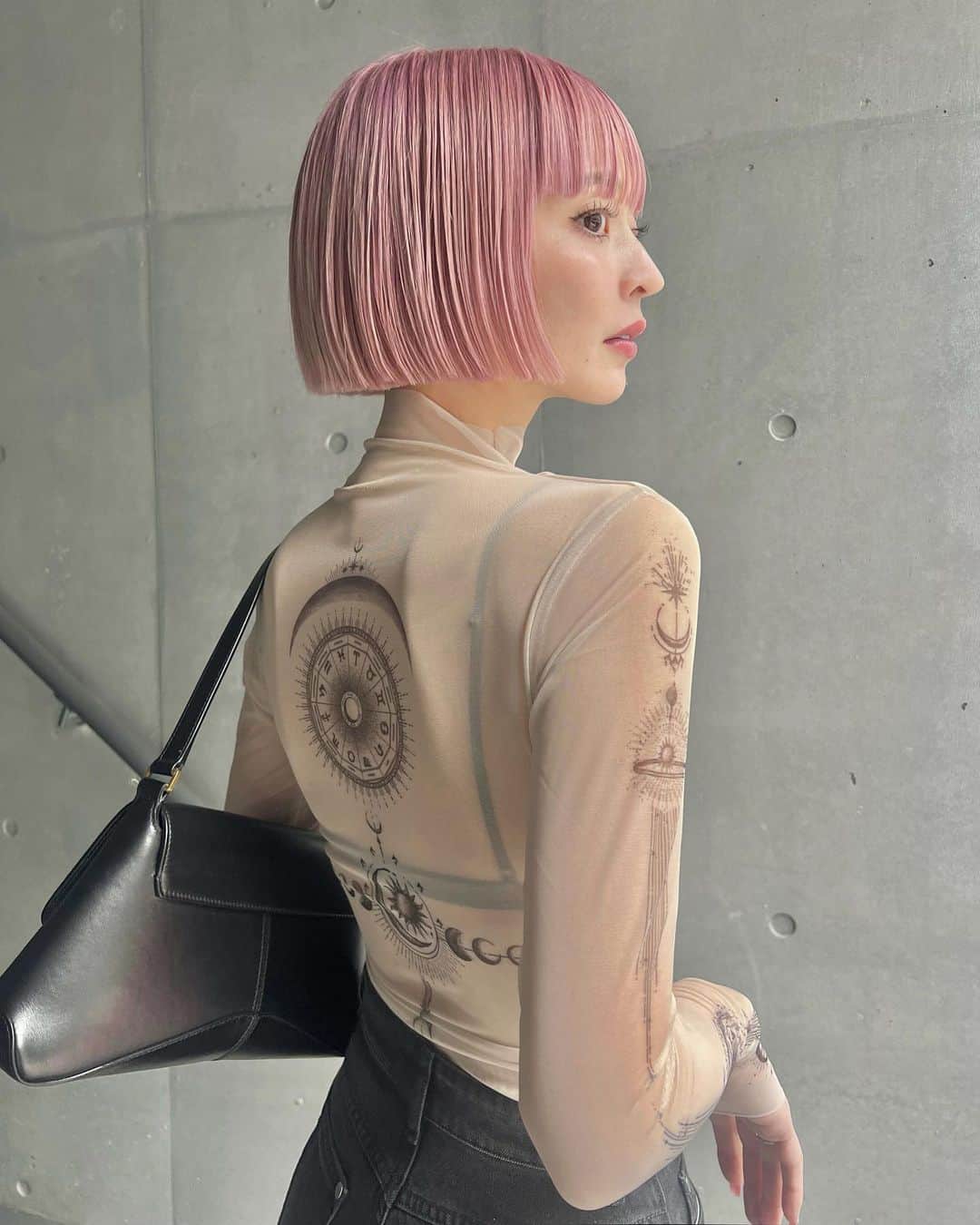 のインスタグラム：「horoscope🌜🌛♍︎♌︎✨ @meltthelady」