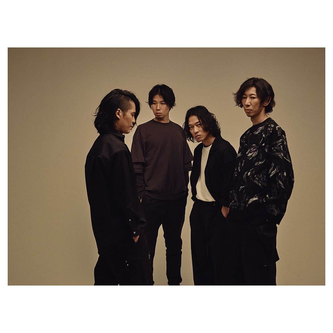 太田好治のインスタグラム：「THE BACK HORN  hairmake / @tatsuyatakahashi」