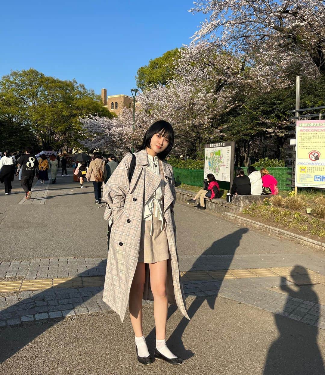 香田メイのインスタグラム：「お花見行ってきました🌸」