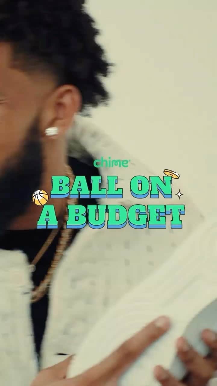 カール＝アンソニー・タウンズのインスタグラム：「Had a lot of fun Balling on a Budget with @chime! Shout out @courtneydmays for the fit assist ✊🏽」
