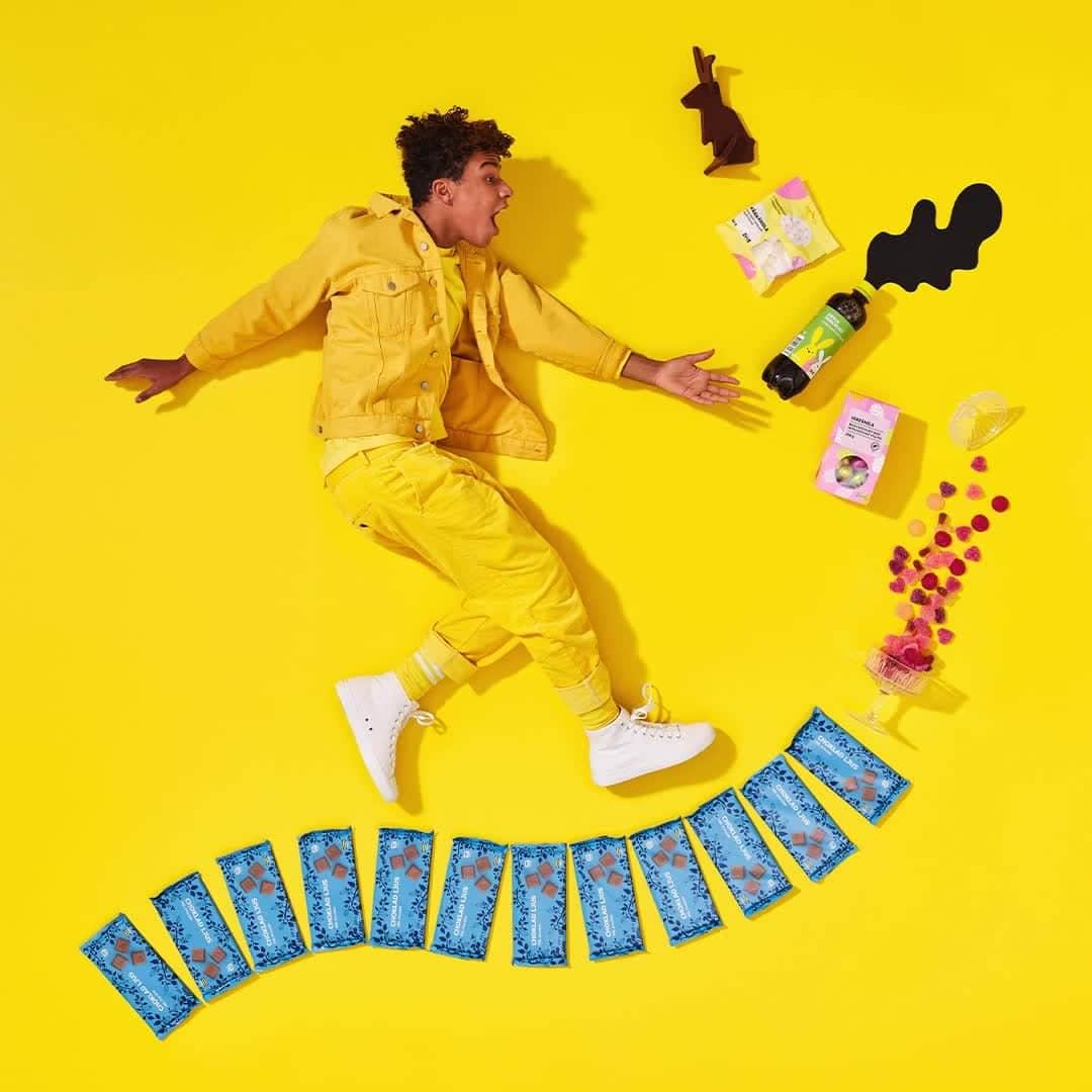 のインスタグラム：「Hej, let’s påsk! Celebrate Swedish Easter with delicious eats from your local IKEA store, like chocolate bunnies, cured salmon, PÅSKMUST soft drinks, marinated herring and endless sweet treats. Glad Påsk!」