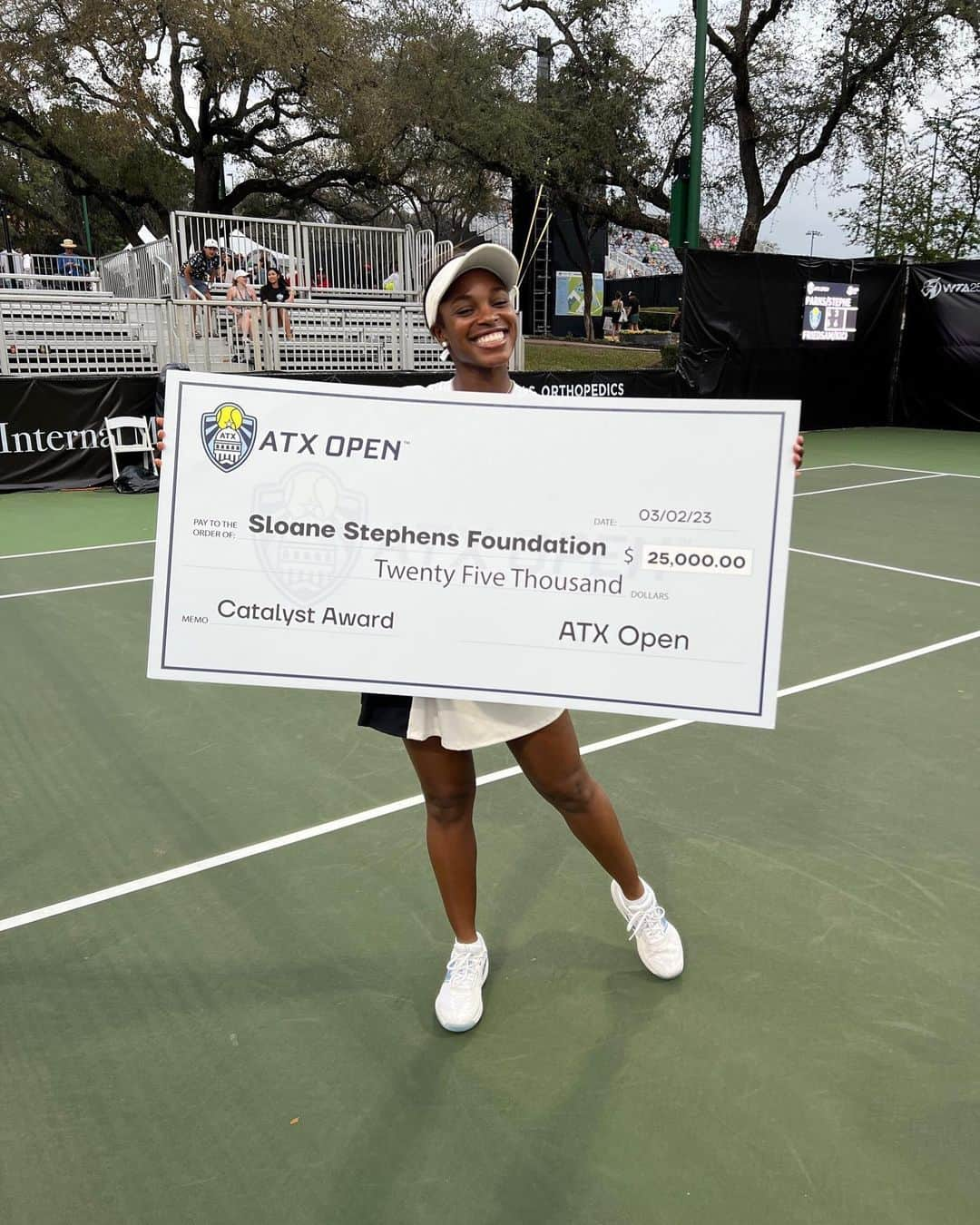 スローン・スティーブンスさんのインスタグラム写真 - (スローン・スティーブンスInstagram)「March Dump ☀️」4月1日 4時15分 - sloanestephens