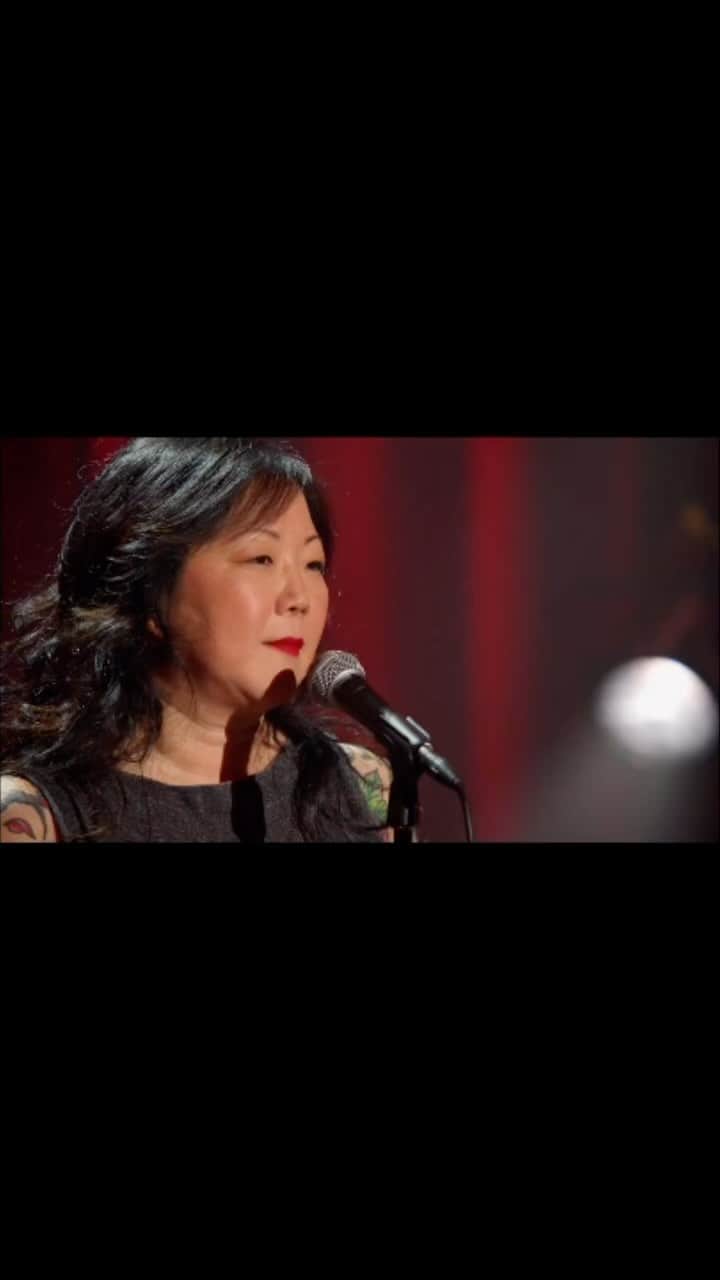 マーガレット・チョーのインスタグラム：「✨TONIGHT✨  Kick off your weekend with us and come see comedy legend @margaret_cho LIVE at the #BreaImprov!  🎟️Improv.com/Brea」