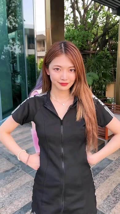 EVERGLOWのインスタグラム：「3, 2, 1 온다 미아 가보자구😝 #EVERGLOW #에버글로우 #미아 #MIA #온다 #ONDA」